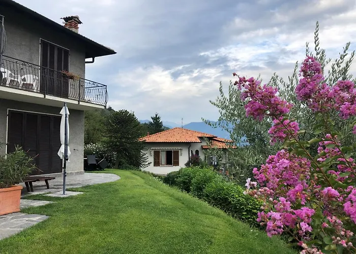 Lennolake Relax House فندق
